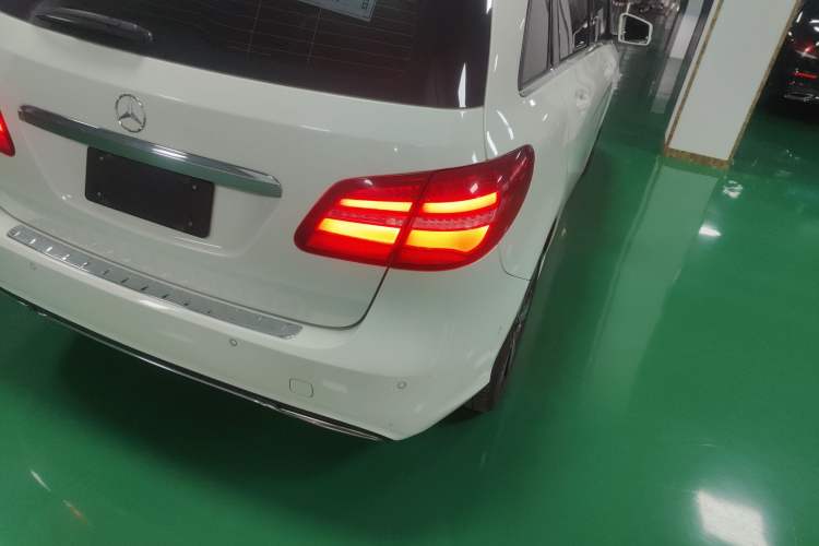 Used Mercedes-Benz B-Class 2017 B 200 Fashion Model
