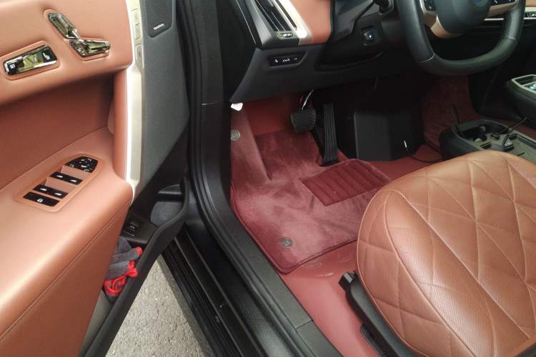 Used BMW iX 2023 Updated xDrive50 Driver Seat