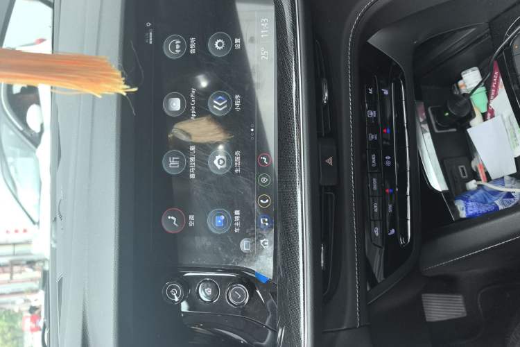 Used Buick Envision 2022 Encore S 652T Two-Wheel-Drive Luxury Model