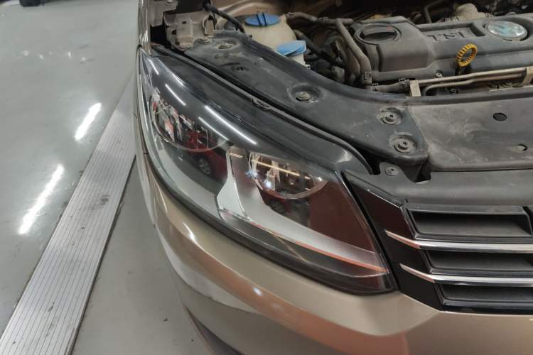 Used Volkswagen Touran 2015 1.4T DSG Comfort Edition 5 Seats
