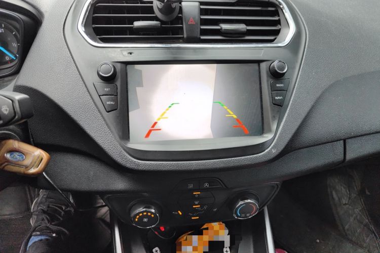 Used Ford Escort 2019 1.5L Automatic ZhiXiang Model Audio And AC Panel