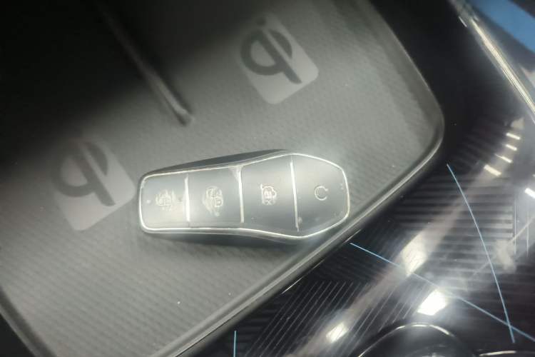 Used BYD Seal 2022 550 km Standard Range Rear-Wheel Drive Elite Version