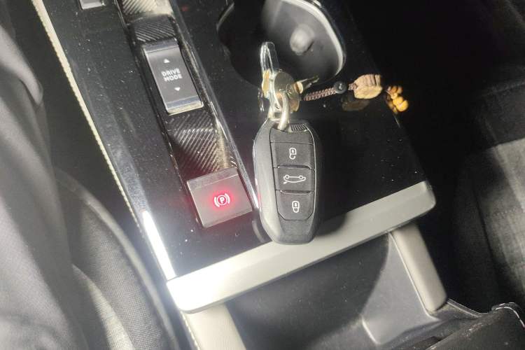 Used Citroen C5 X 2023 1.6T Enjoy the Extraordinary
