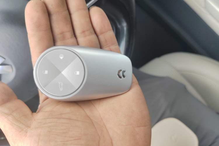 Used Nio ES8 2018 Founder Edition Vehicle Key