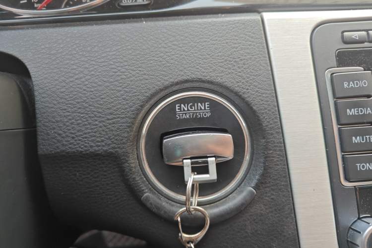 Used Volkswagen CC 2012 3.6 FSI R-Line
