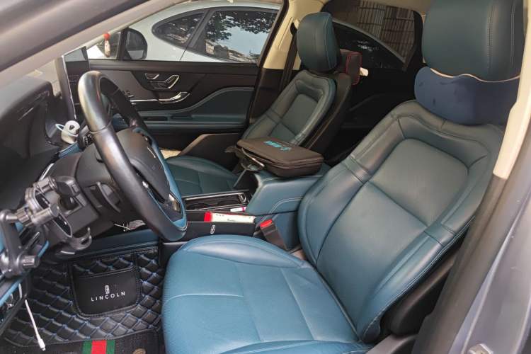 Used Lincoln Corsair 2022 2.0T Two-Wheel-Drive Alaska Glacier Limited Edition
