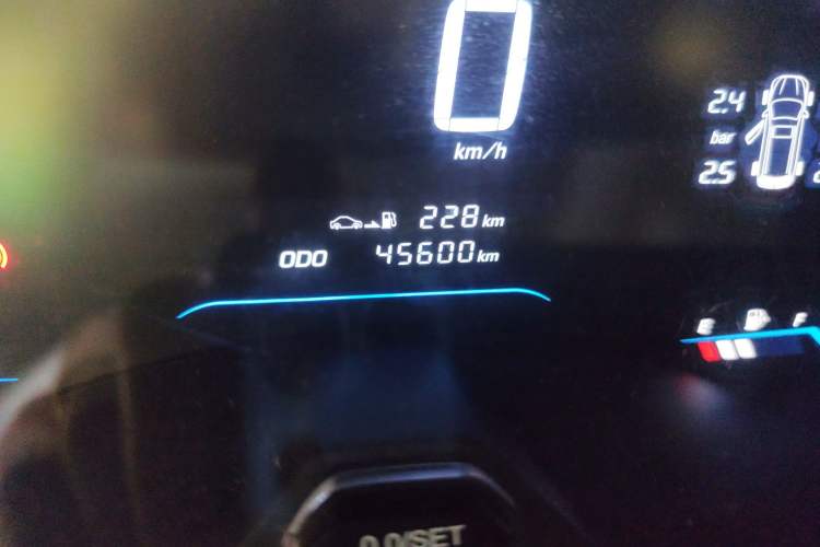 Used Wuling Hongguang S3 2018 1.5L Manual Luxury Model China V Standard
