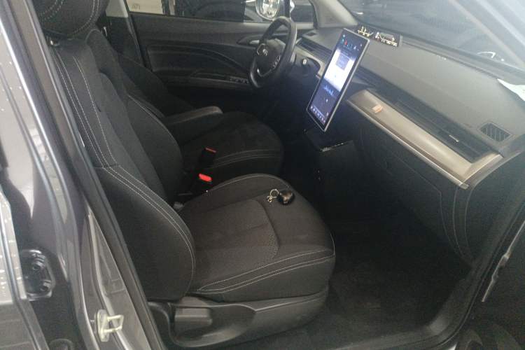 Used NETA V 2021 Standard Range Entertainment Version – Upgraded Model