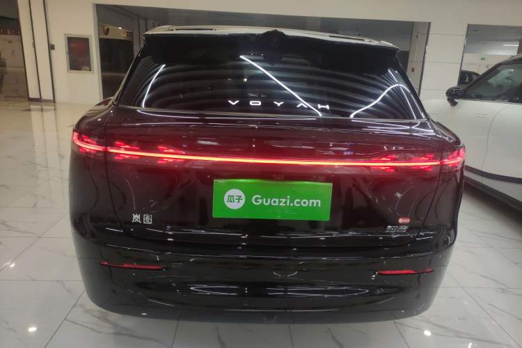 Used VOYAH COURAGE 2025 Model Four-Wheel-Drive Qiankun Edition
