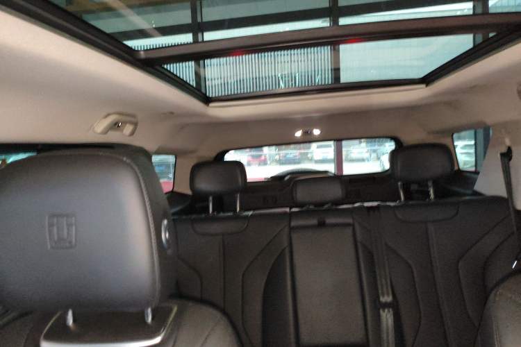 Used Tank 400 New Energy 2024 Hi4-T Off-Road Edition Headliner