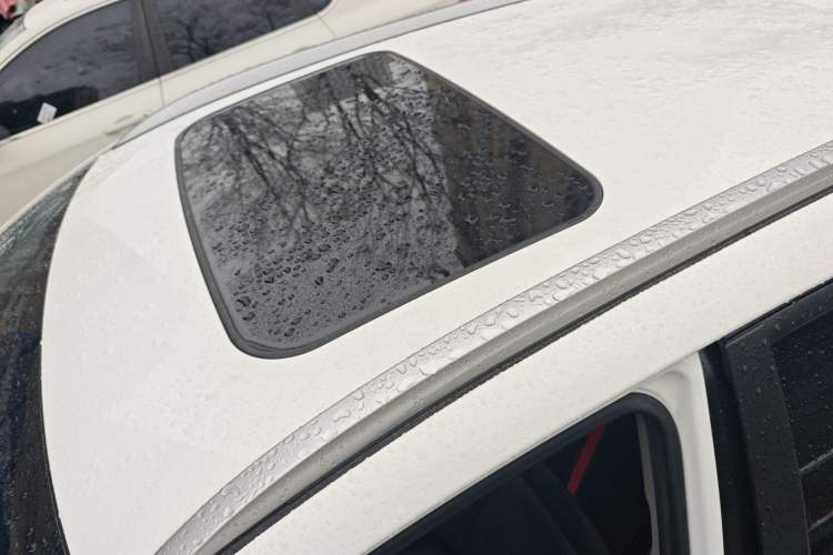 Used Toyota YARiS L Zhi Xuan 2021 X-Trail X 1.5L CVT Prestige Edition Roof