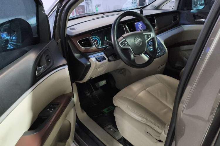 Used Buick GL8 2014 3.0L GT Luxury Business Haoya Edition Driver Seat