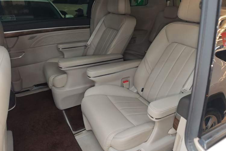 Used GAC Trumpchi M8 2018 320T Luxury Edition
