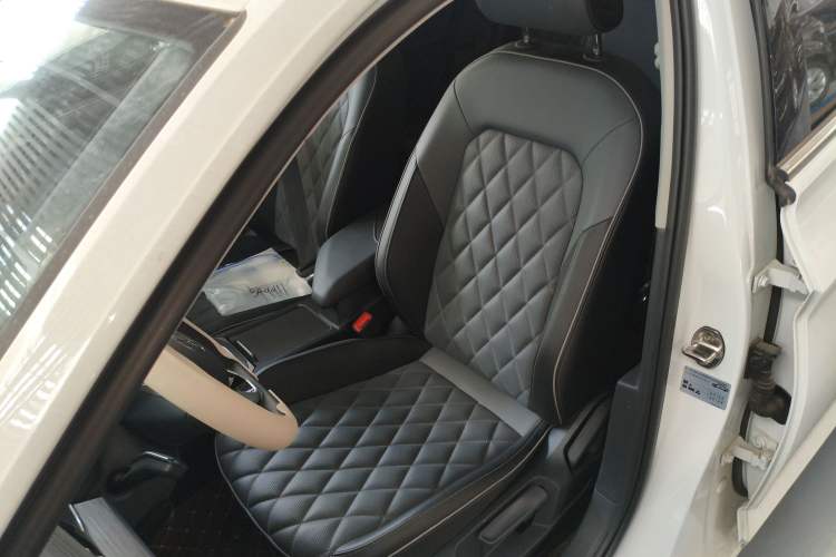 Used Volkswagen Sagitar 2025 Revised 300TSI DSG Excellence Edition