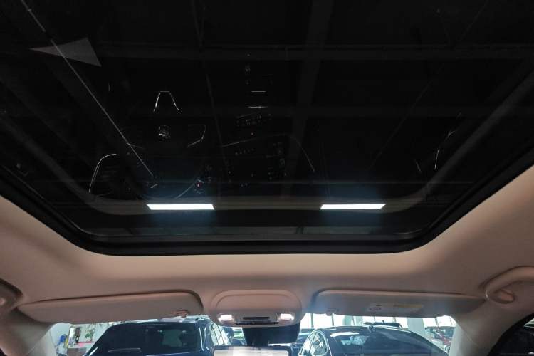 Used Buick Envision 2023 Encore Plus 652T Five-Seat Luxury Model