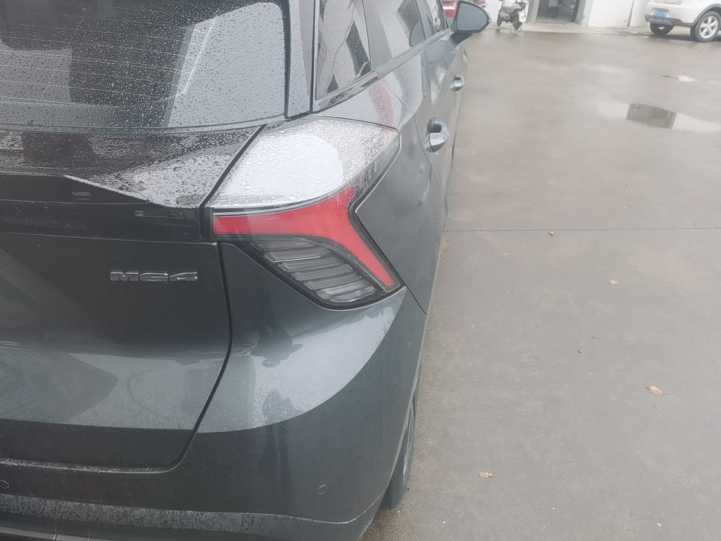MG 4 EV 2023 415 km Range Sea-Faring Champion Edition — снимка 9