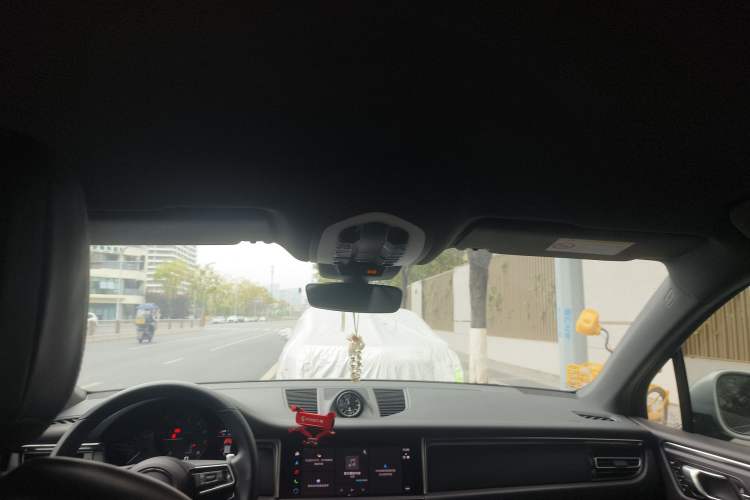 Used Porsche Macan 2024 Macan 2.0T Headliner