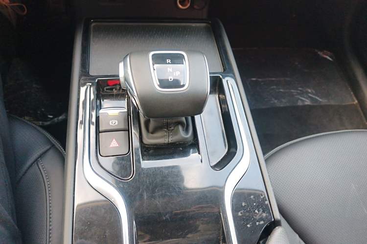 Used Hongqi E-QM5 2023 Base Travel Edition