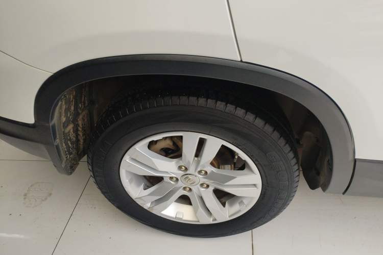 Used CHANGAN CS75 2014 1.8T Automatic Elite Model China IV Standard
