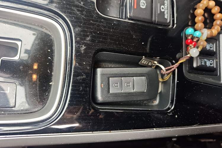 Used Mitsubishi Outlander 2021 2.0L Two-Wheel Drive Comfort Edition 5 Seats Vehicle Key