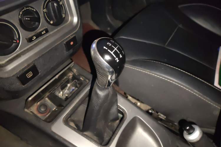 Used Geely Auto Liberty Ship 2012 1.3L Manual Fashion II
