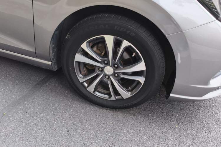 Used CHANGAN Eado 2021 PLUS 1.6L GDI CVT Luxury Model Right Front Wheel Hub