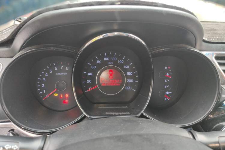 Used Kia K2 2011 Sedan 1.6L Automatic Transmission Premium