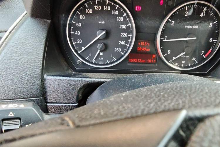 Used BMW X1 2012 sDrive18i Luxury Edition