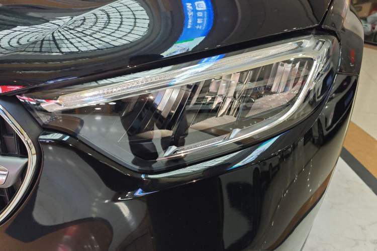 Used Mercedes-Benz GLC 2025 Refresh GLC 260 L 4MATIC Dynamic Edition Left Front Headlight