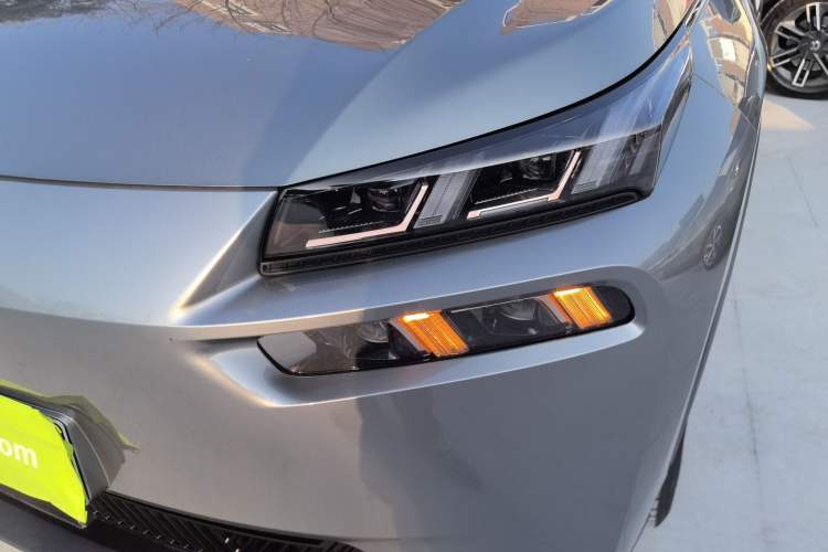 Used AION V 2022 Plus 70 Smart Edition Ternary Lithium Left Front Headlight