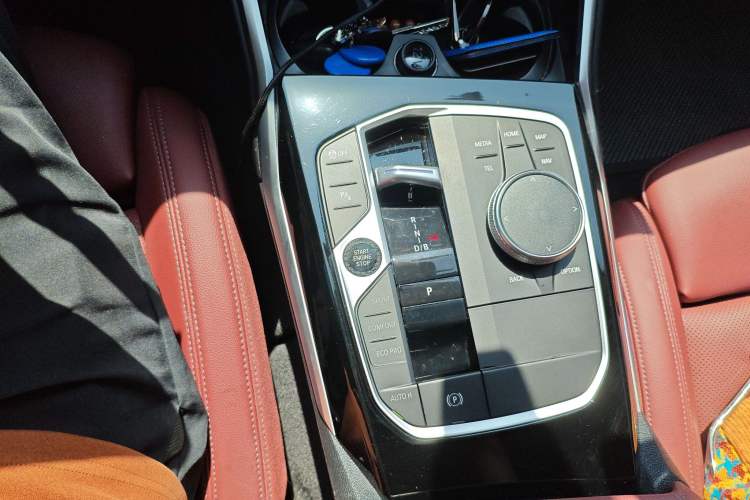 Used BMW i3 2024 eDrive 35 L
