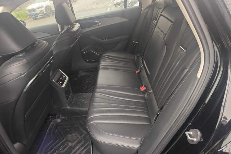 Used Hongqi H5 2023 1.5T DCT Smart Connect Flagship Edition Interior 4