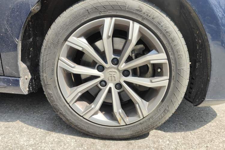 Used BYD Song MAX 2019 1.5T Automatic Smart Connect Ruiyi Sunroof Version 6 Seats China VI Standard