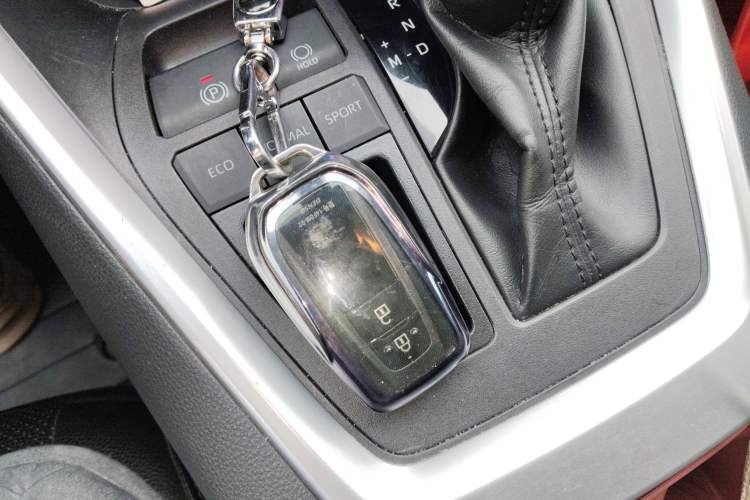 Used Toyota RAV4 2020 2.0L CVT Two-Wheel Drive Fashion Edition