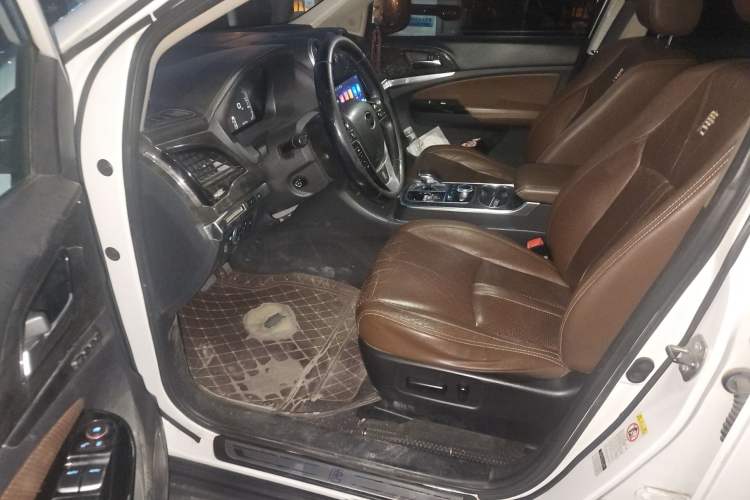 Used BYD Tang New Energy 2015 2.0T Four-Wheel-Drive Flagship Model Driver Seat