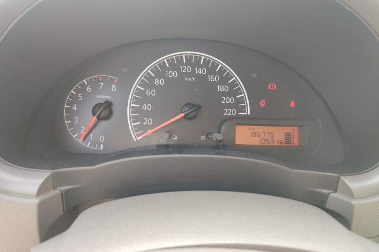 Used Nissan Sunny 2011 1.5XE Manual Comfort Edition