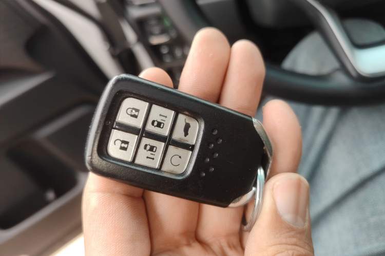 Used Honda Elysion 2022 2.0L eHEV Luxury First Edition Vehicle Key