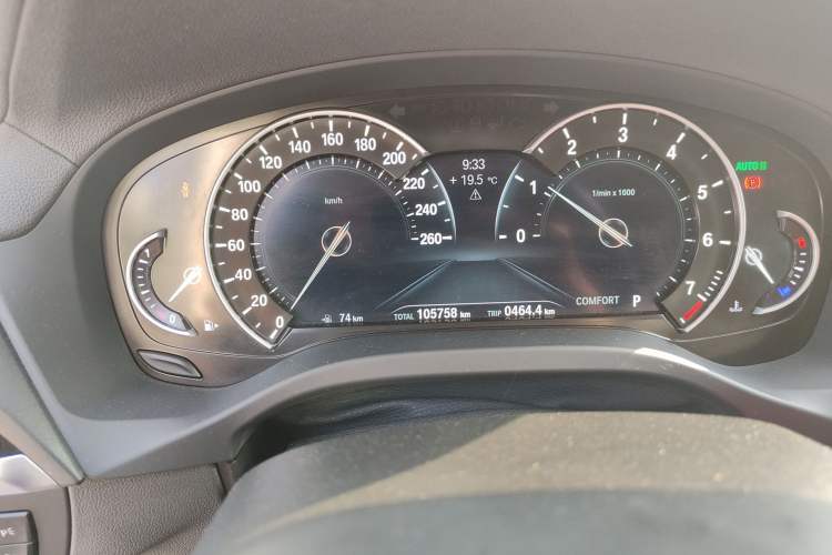 Used BMW X3 2018 xDrive25i M Sport Package China V Odometer Close Up