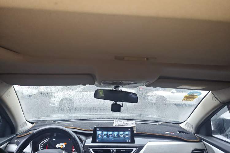 Used CHANGAN CS75 2018 280T Automatic Smart Edition China V Standard Headliner