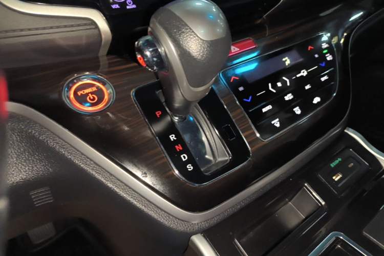 Used Honda Odyssey 2019 2.0L Rui·Smart Edition Gear Lever