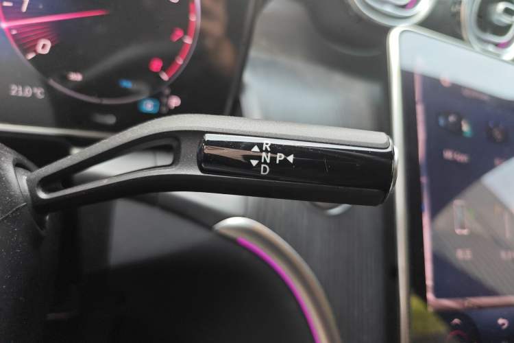 Used Mercedes-Benz GLC 2024 GLC 260 L 4MATIC Luxury Model 5 Seats