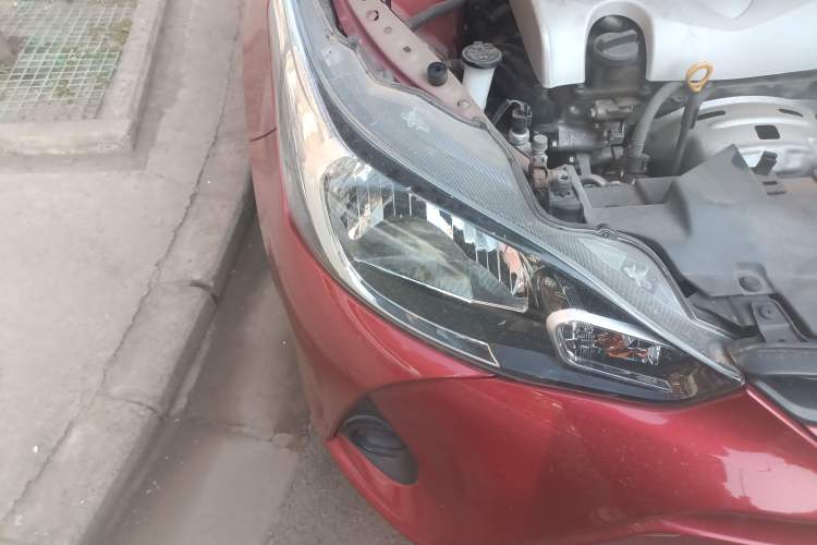 Used Toyota YARiS L Zhi Xiang 2020 1.5L CVT Leading Edition Right Front Headlight