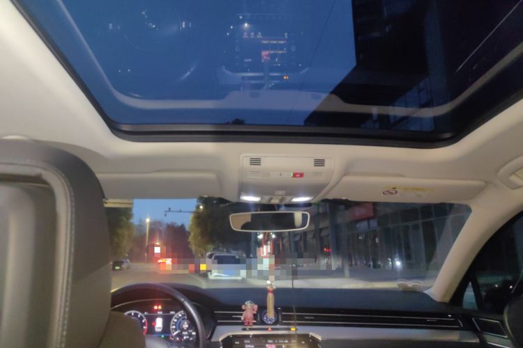 Used Volkswagen Variant 2018 380TSI Two-Wheel Drive Comfort Edition