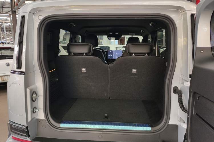 Used iCAR V23 2025 401 Two-Wheel Drive Intelligent Driving Version