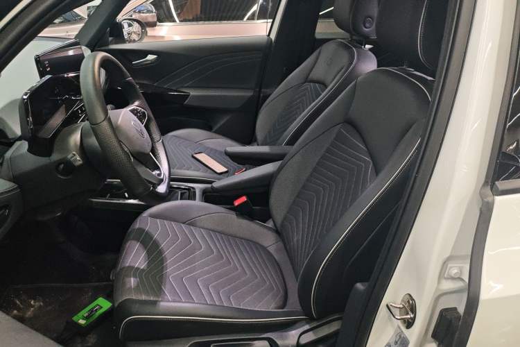 Used Volkswagen ID.3 2024 Pure & Smart Edition Left Front Seat