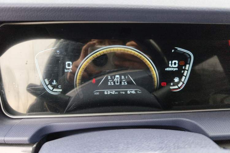 Used BAW Ruisheng Ace M7 2024 2.0L CNG Comfort Version 7 Seats Instrument Cluster