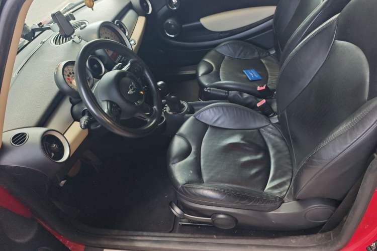 Used MINI 2011 1.6L COOPER Excitement
