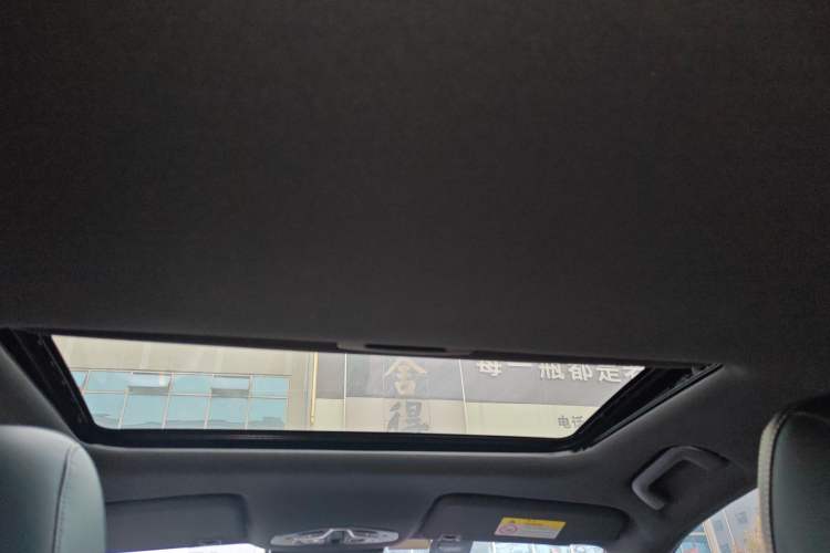 Used GAC Trumpchi EMPOW 2021 270T DCT J15 Version
