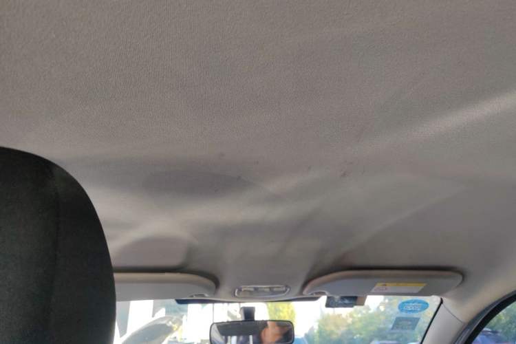 Used Citroen Elysee 2015 Zhishang Edition 1.6L Manual Fashion Model
