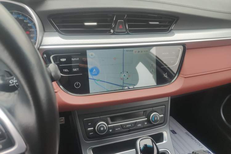 Used Geely Auto Vision S1 2019 Upgraded Model 1.5L CVT Luxury Version
